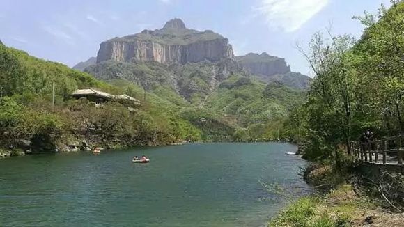 �̹������˿������﹵��չ֮�ã����ഺ��ͬ��д�Ŷ������Ĵ��棡