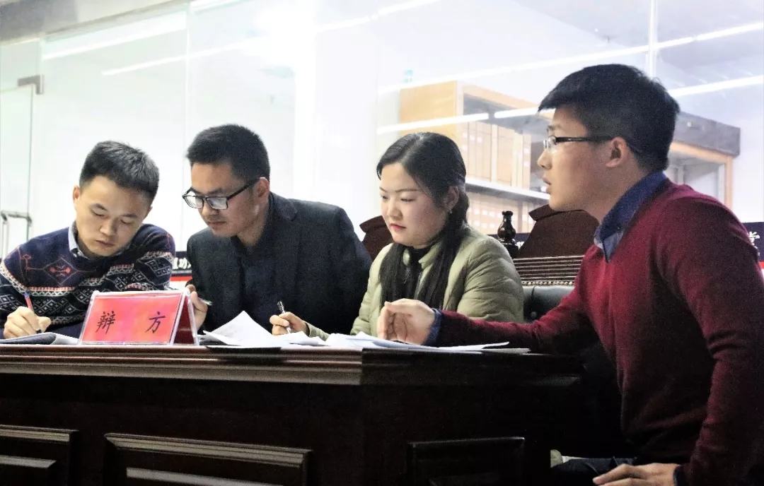 �̹��۽����÷����ڴ�ǹ�ལ�з�һ���