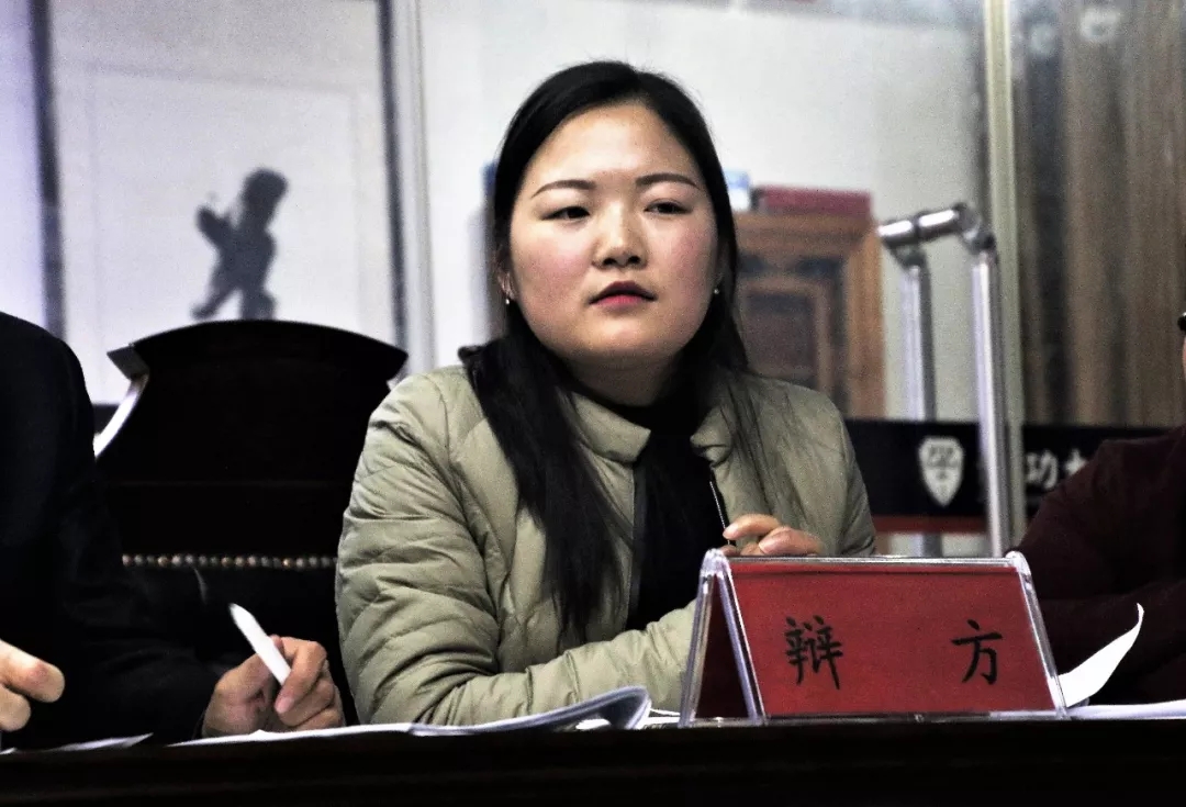 �̹��۽����÷����ڴ�ǹ�ལ�з�һ���