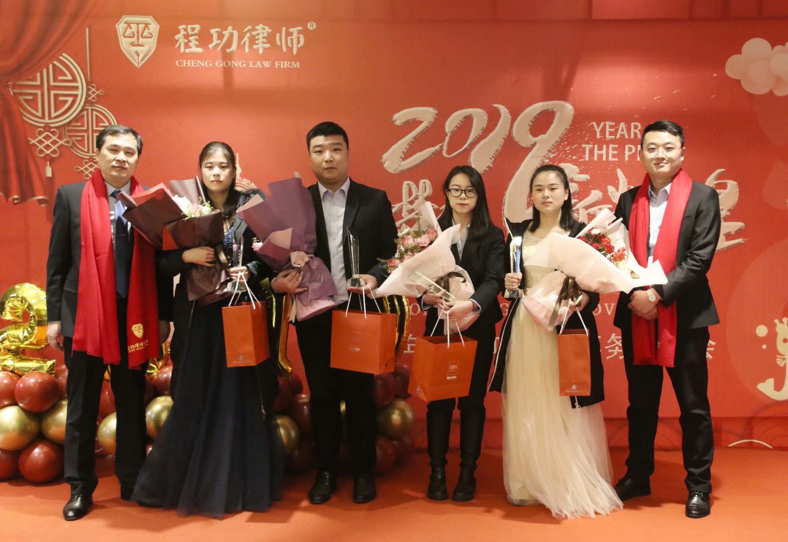 �̹��¾��ɹ��������ϳ̹���ʦ������2018����ʢ��Բ����Ļ