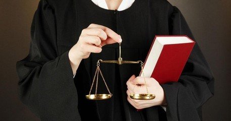 ��ʦΪʲôҪ����ѯ�ѣ�