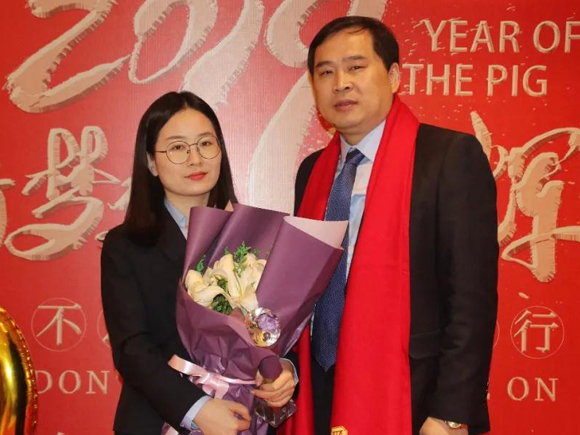 �̹��¾��ɹ��������ϳ̹���ʦ������2018����ʢ��Բ����Ļ��