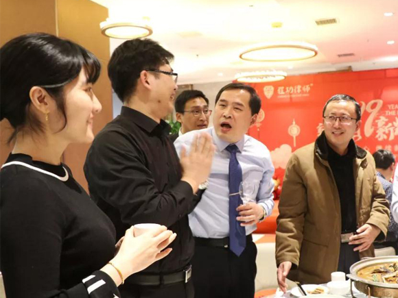 �̹��¾��ɹ��������ϳ̹���ʦ������2018����ʢ��Բ����Ļ��