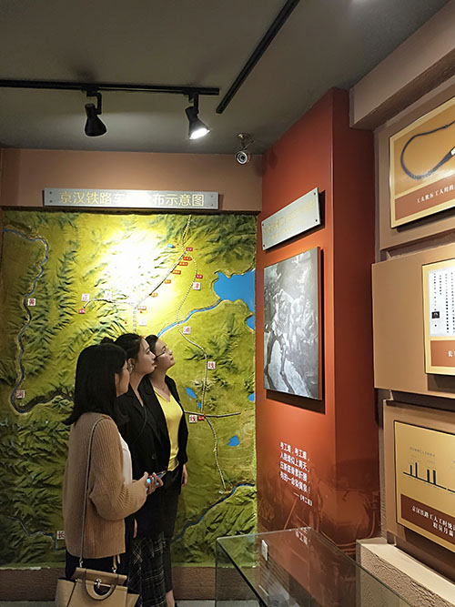 ���̹������������߼�������չ���������ġ��μ�ʹ���� ��������